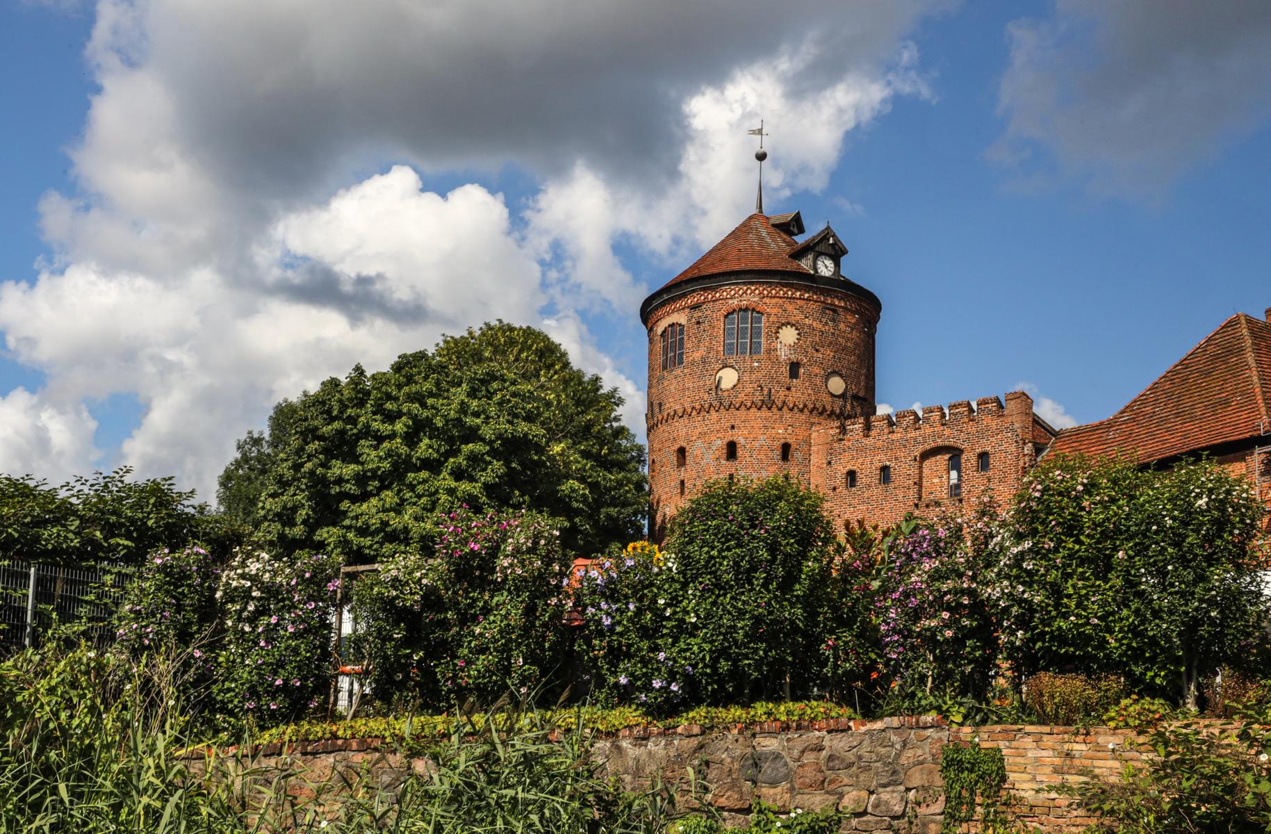 Neustadt-Glewe Castle and Old Town